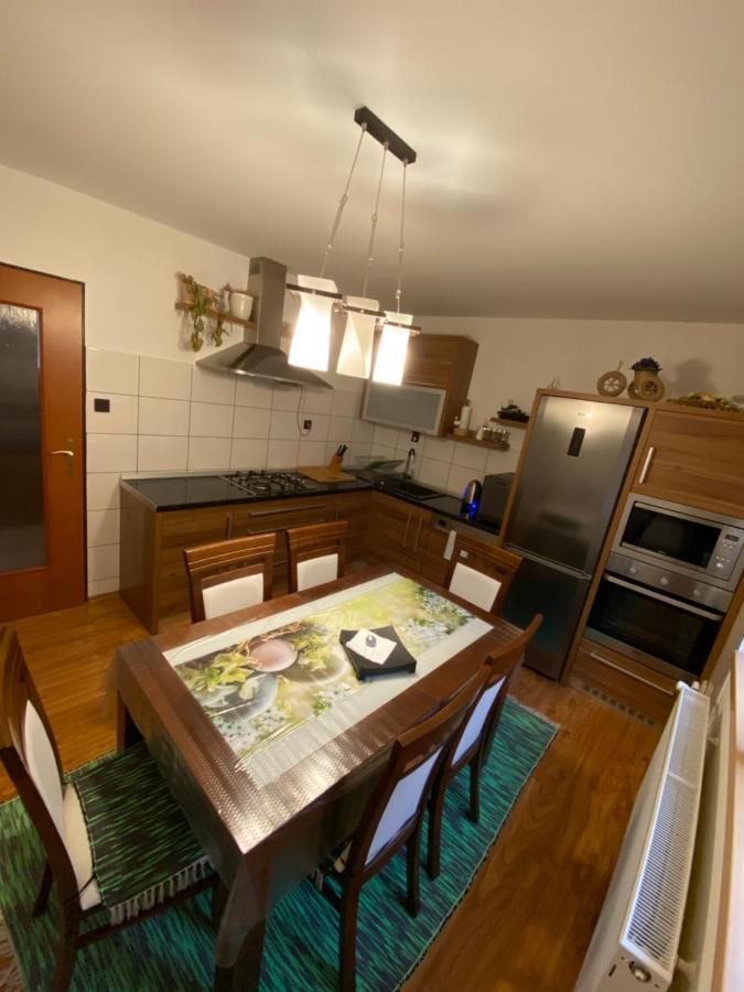 Hotel Privat U Zdenky à Tvrdosin Extérieur photo