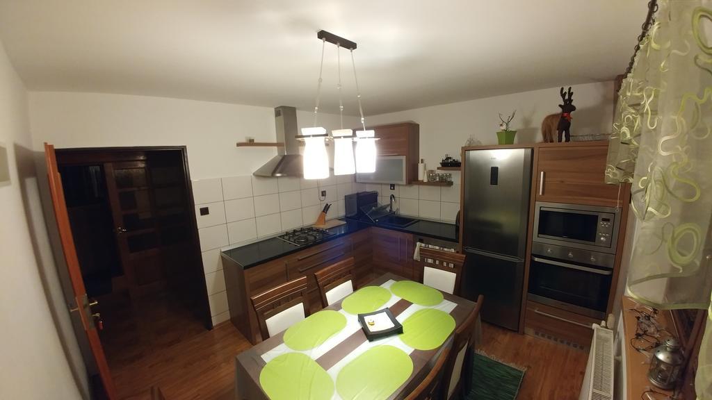 Hotel Privat U Zdenky à Tvrdosin Extérieur photo